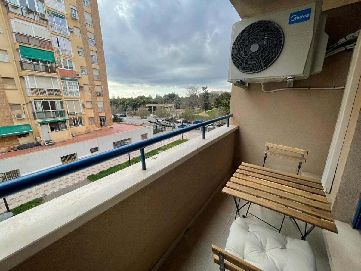 Appartamento Calu Homes Cerca Playa De Huelin Málaga